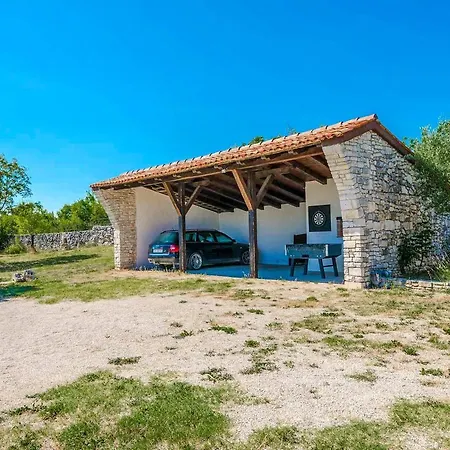Villa Holiday Paradise *